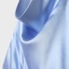 Vestido corto de satén con cuello halter