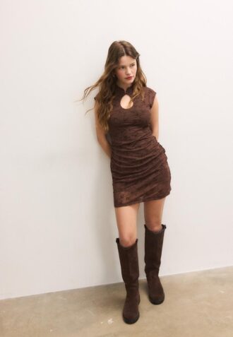 Vestido corto estilo qipao