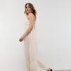 Vestido largo de crepé con tirantes con pedrería