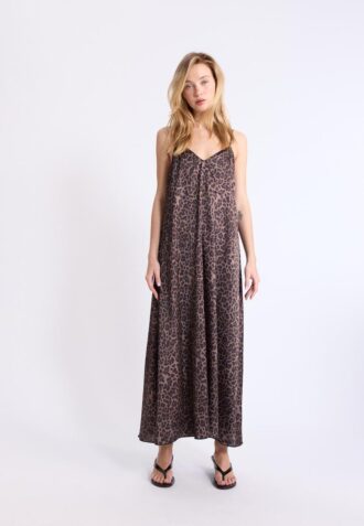 Vestido largo y fluido de satén