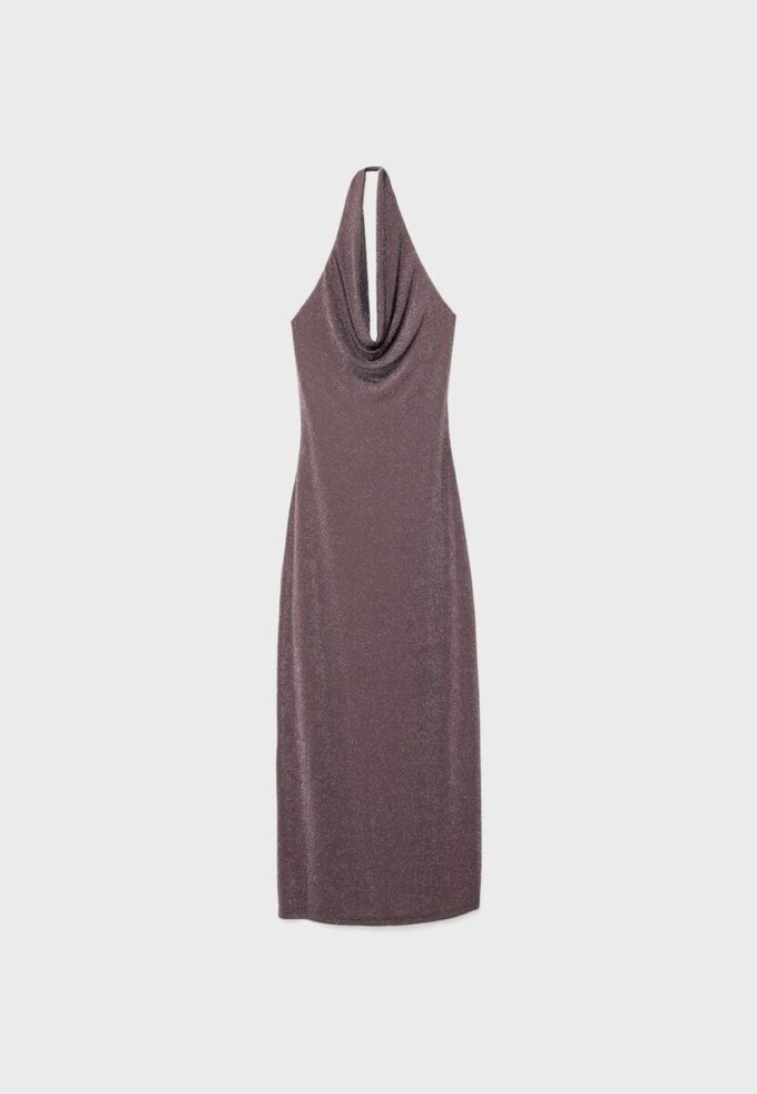 Vestido midi con cuello halter y hilo metalizado Vestido midi con cuello halter y hilo metalizado