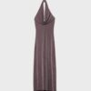 Vestido midi con cuello halter y hilo metalizado Vestido midi con cuello halter y hilo metalizado