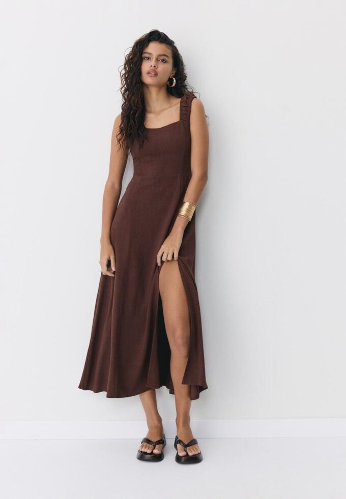 Vestido midi con espalda cruzada y efecto lino Vestido midi con espalda cruzada y efecto lino