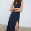 Vestido midi con espalda cruzada y efecto lino Vestido midi con espalda cruzada y efecto lino