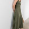 Vestido midi con espalda cruzada y efecto lino Vestido midi con espalda cruzada y efecto lino