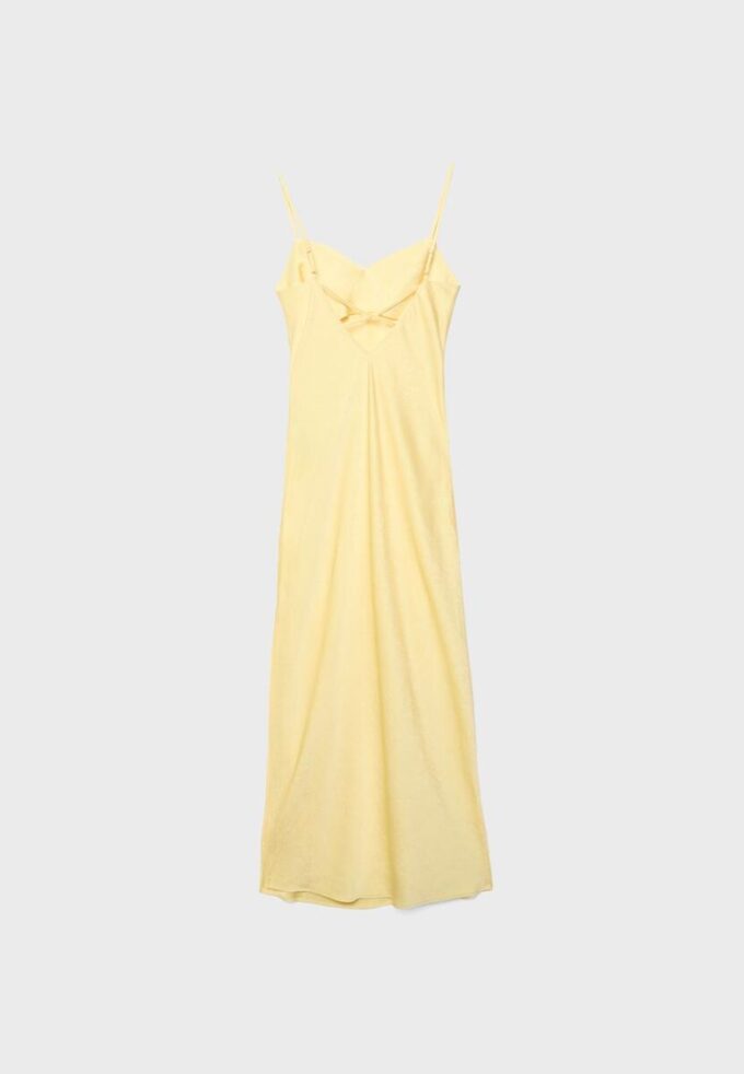 Vestido midi de satén Vestido midi de satén