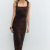 Vestido midi de tul con cuello cuadrado Vestido midi de tul con cuello cuadrado