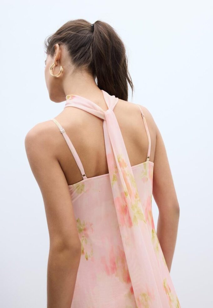 Vestido midi de tul estampado con pañuelo Vestido midi de tul estampado con pañuelo