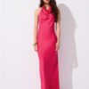 Vestido midi sin espalda con cuello halter Vestido midi sin espalda con cuello halter