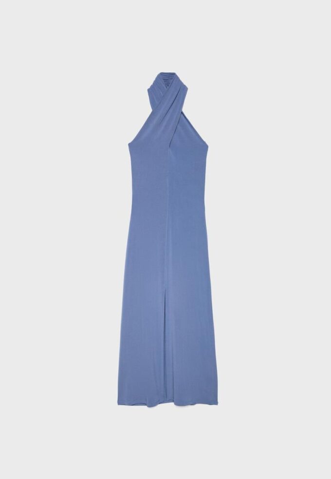 Vestido midi sin espalda con cuello halter Vestido midi sin espalda con cuello halter