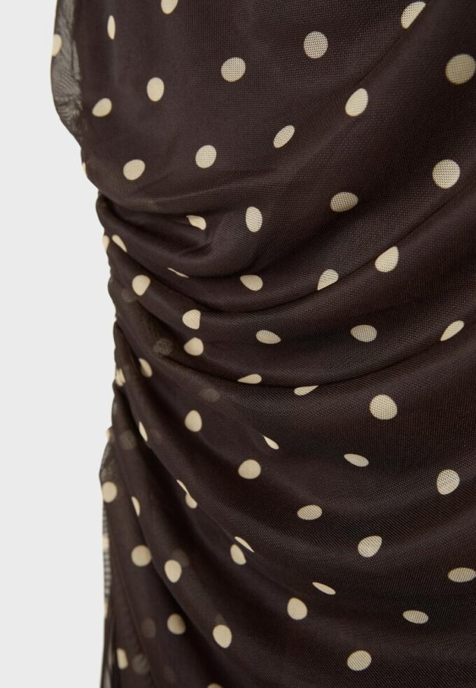 Vestido midi sin mangas de tul con lunares Vestido midi sin mangas de tul con lunares