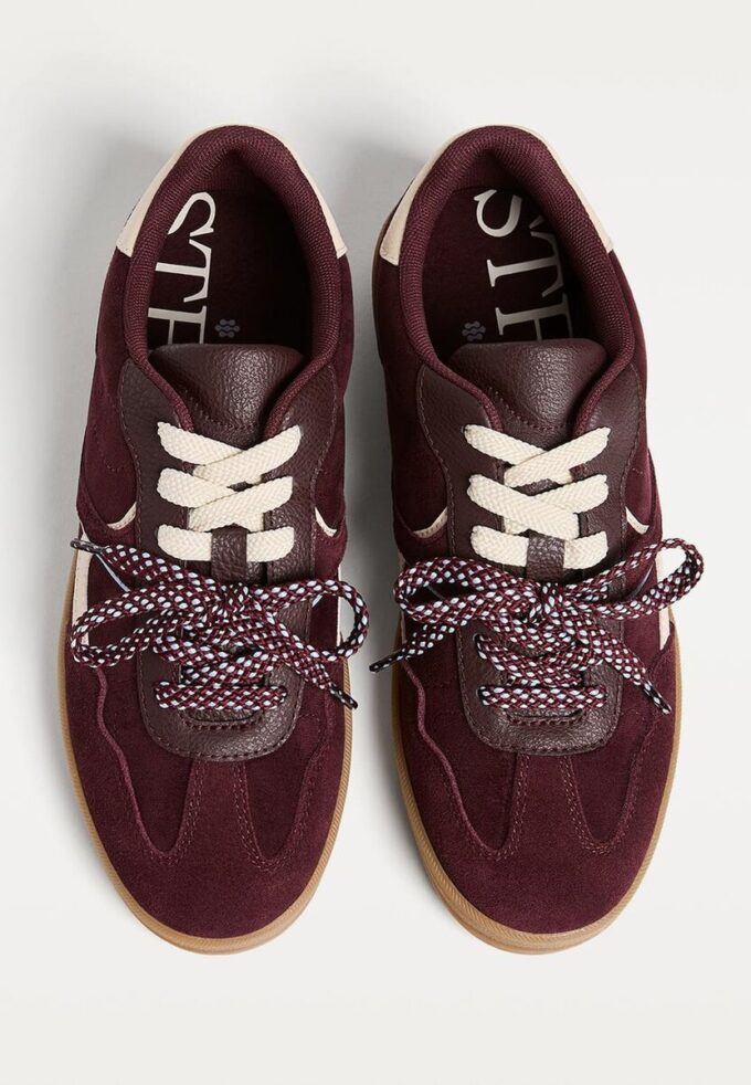 Zapatillas casuales con doble cordón Zapatillas casuales con doble cordón