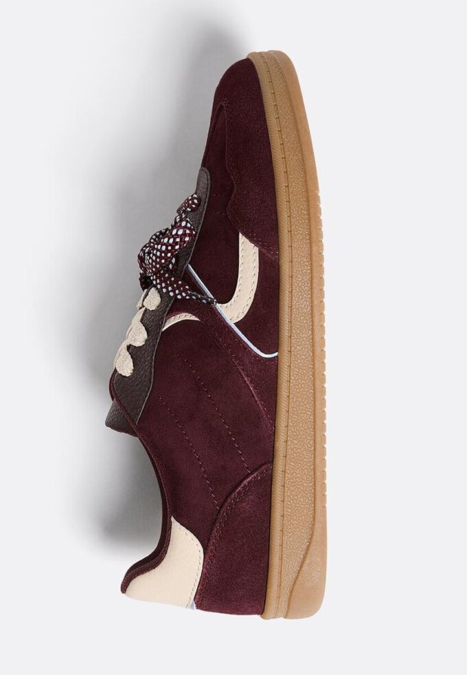 Zapatillas casuales con doble cordón Zapatillas casuales con doble cordón