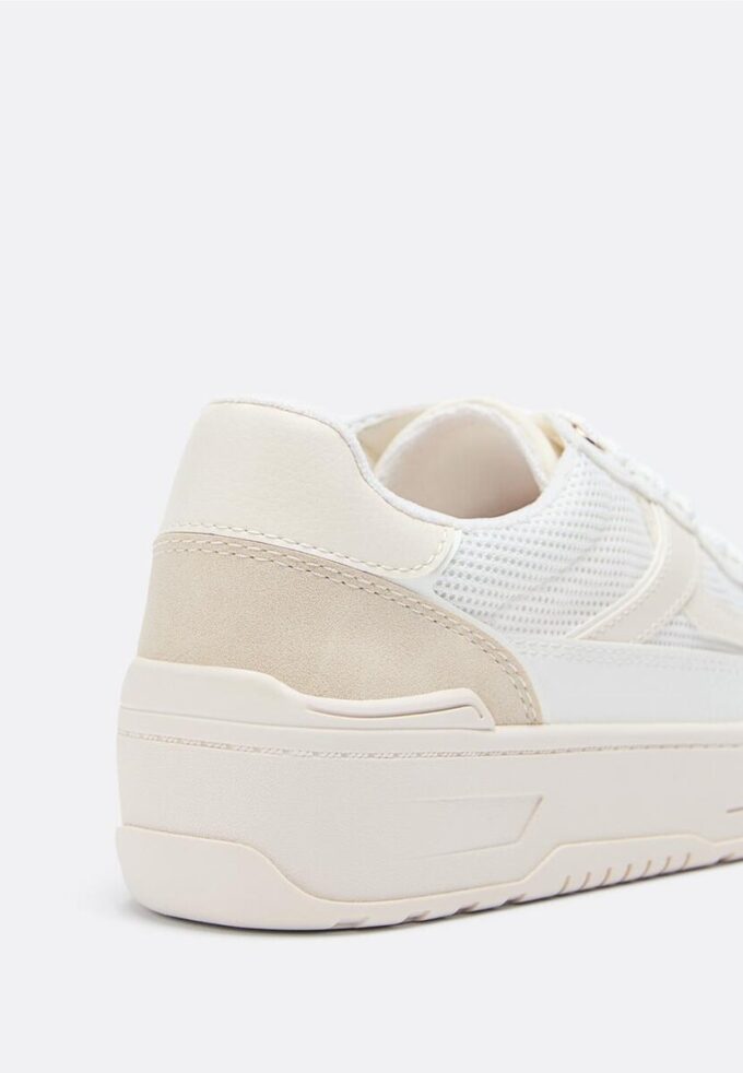 Zapatillas con plataforma calada