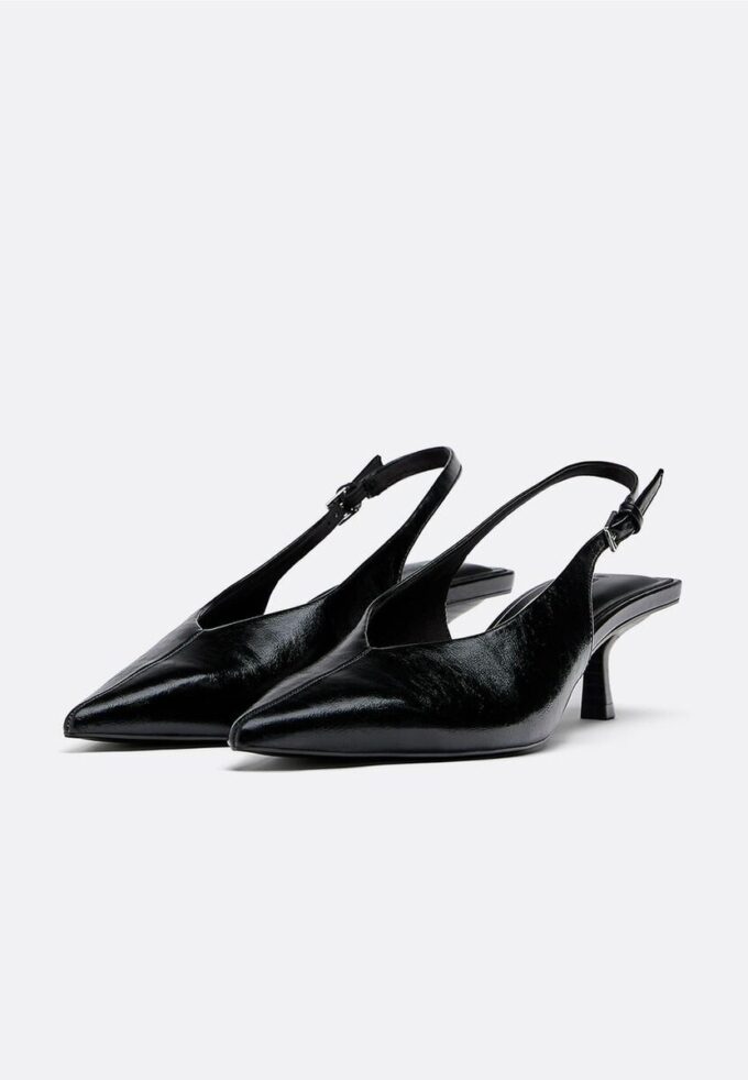 Zapatos de tacón bajo con cuello en V Zapatos de tacón bajo con cuello en V