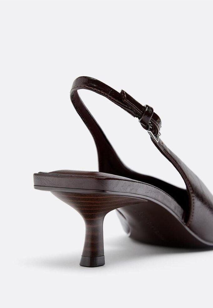 Zapatos de tacón bajo con cuello en V Zapatos de tacón bajo con cuello en V