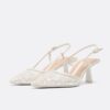 Zapatos de tacón bajo con malla y pedrería Zapatos de tacón bajo con malla y pedrería