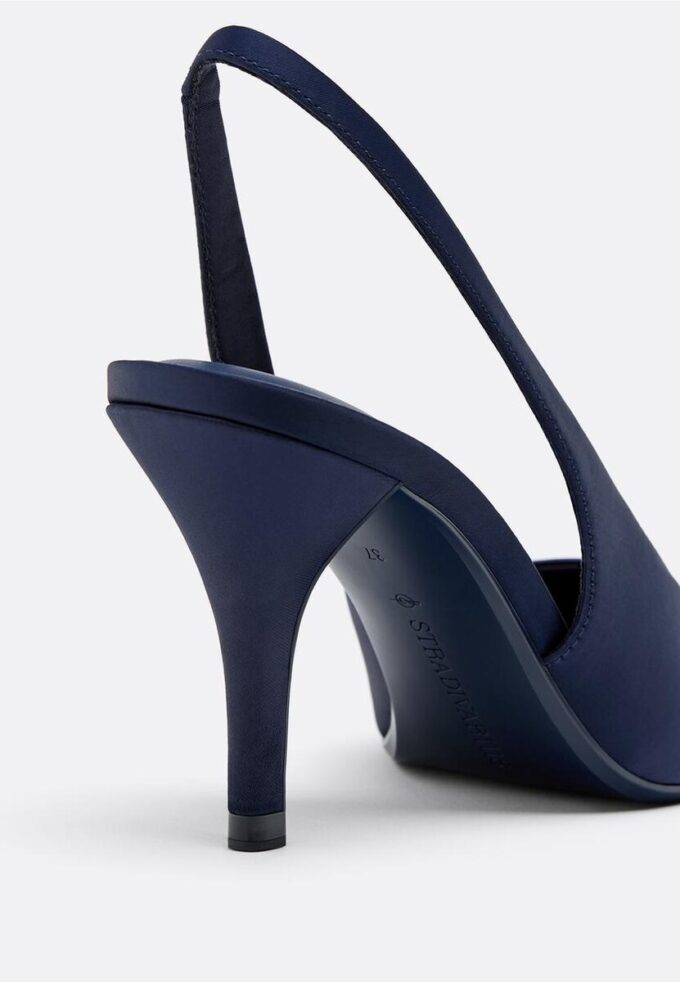 Zapatos de tacón con efecto satinado