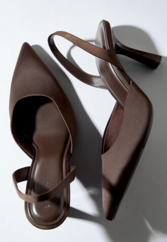 Zapatos de tacón de aguja con efecto satinado